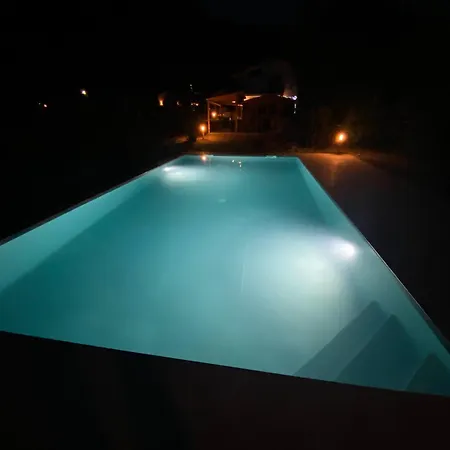 Carlotta With Swimming Pool * Colico