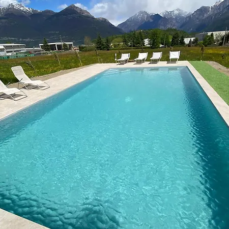Carlotta With Swimming Pool Colico