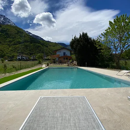 Villa Carlotta With Swimming Pool