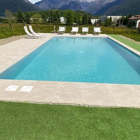 Carlotta With Swimming Pool Villa *